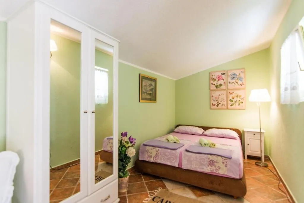 Appartamento Studio Apartman Speranza Biograd Na Moru Croazia