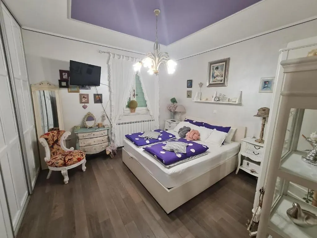 Studio Apartman Speranza Biograd Na Moru Croazia